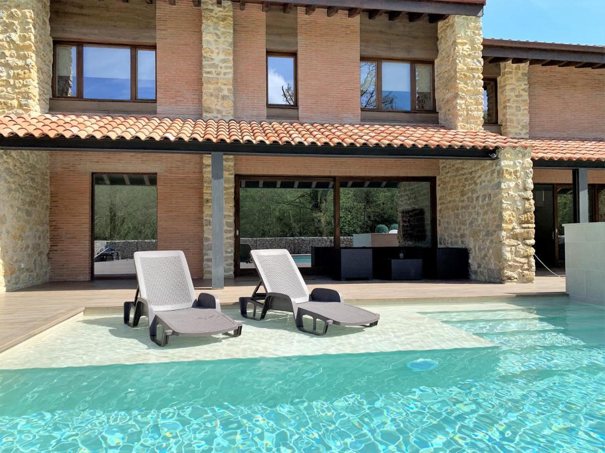 2 Apartamentos En Villa Con Piscina Privada En Asturias El Marquesau Noriega Exterior foto